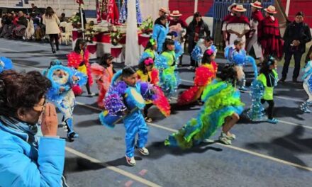 KINDER ANDREA ARIAS Y CUIZA ORGANIZA LA FESTIVIDAD DE MINI CH’UTILLOS CON LA PARTICIPACIÓN DE NIÑOS Y NIÑAS