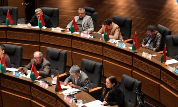 Ley corta quitará a las gobernaciones el peso de pagar prediarios, bono de vacunación y diplomas de bachiller