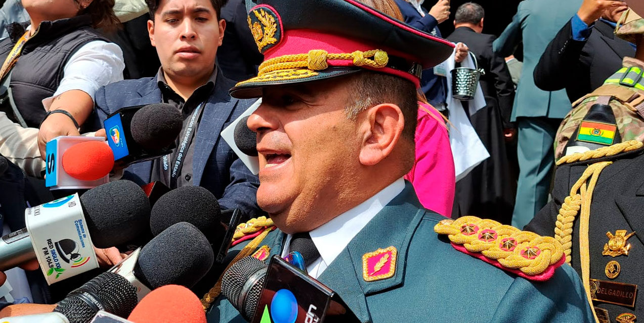 “Las FFAA están listas para defender al pueblo”, dice el comandante tras ultimátum de Evo