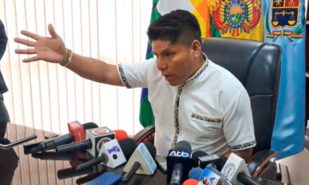 Loza rechaza “invasión judicial” de EEUU tras la lista de vetados