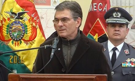 Paz anuncia “retorno económico” para familias de fallecidos de las explosiones en Viacha 