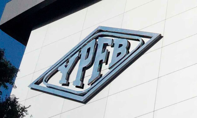 Gobierno denuncia gasto de Bs 470 millones en “búnkers digitales” de YPFB que no generaron soluciones
