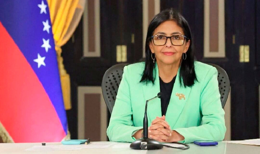 Delcy Rodríguez adelanta la Navidad en Venezuela a noviembre para impulsar la economía