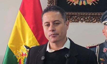 “Temo por mi vida”: Lara denuncia que le estarían montando un caso para aprehenderlo